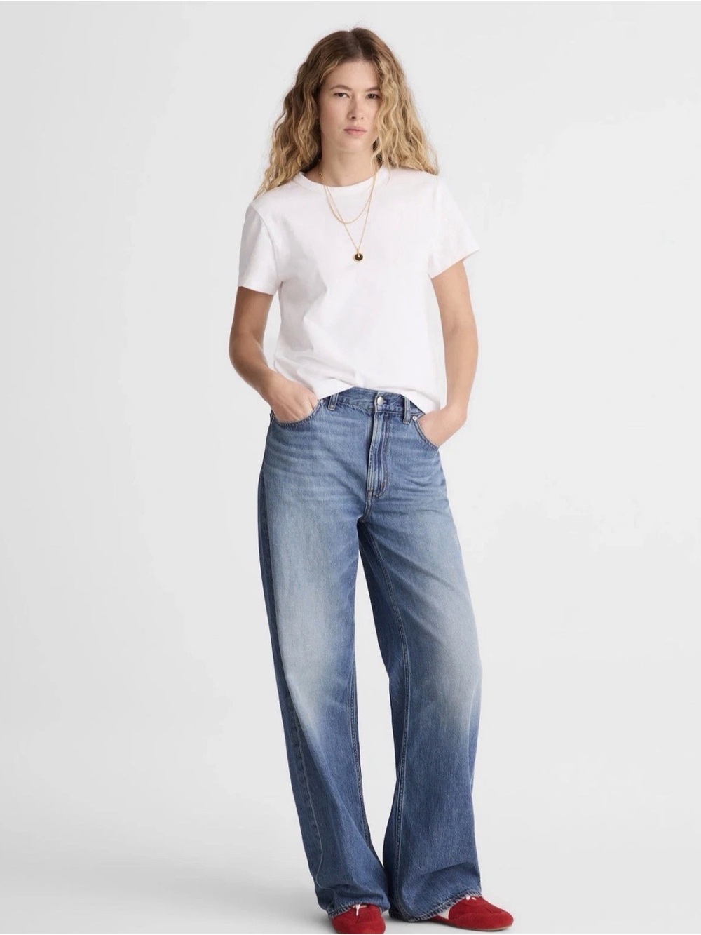MADEWELL SIZE 25 The Low-Slung Baggy Jean in Airy Denim Ny987 Best Seller
